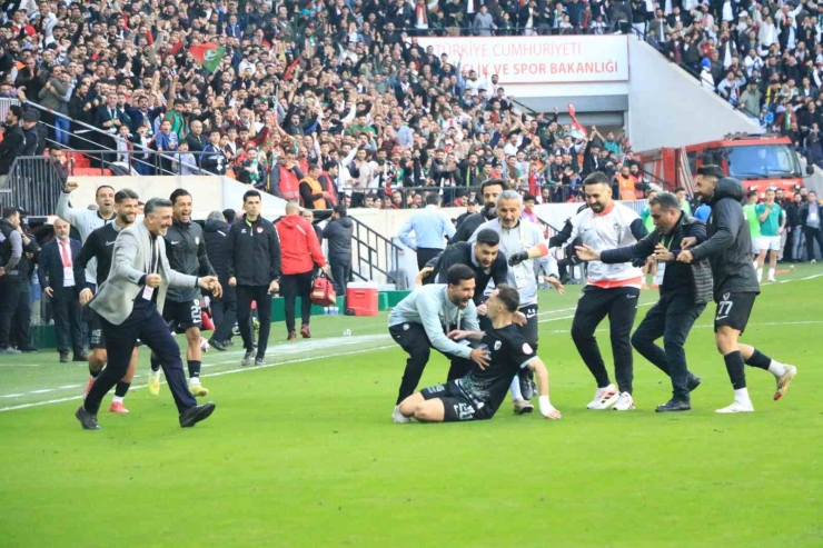 Trendyol 1. Lig: Amed Sportif Faaliyetler: 1 - Sakaryaspor: 1