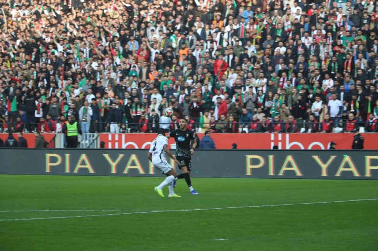 Trendyol 1. Lig: Amed Sportif Faaliyetler: 1 - Sakaryaspor: 1