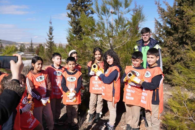 Şehitkamil’de Minik Ellerden Doğaya Büyük Katkı