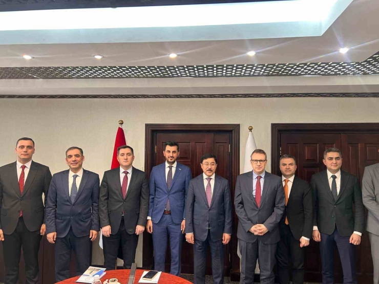 Deik/türkiye-ırak İş Konseyi Başkanı Halit Acar, Irak Merkez Bankası Başkanı Al-alaq İle Görüştü