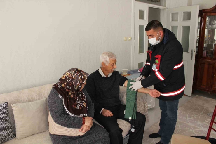 Şehitkamil’den Gönüllere Dokunan ‘vefa Hizmeti’