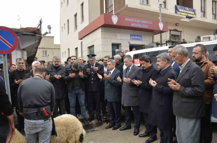 Hayırsever Ali Erdemoğlu’ndan Besni Emniyetine 5 Araç