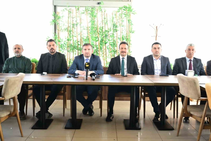 Malatya Yeşilyurtspor Başkanı Ramazan Ayhan: "kurumsal Kimliği Olan Bir Kulüp İnşa Etmek İçin Yola Çıkıldı"