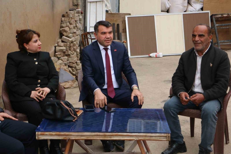 Diyarbakır’da Devlet Bahçeli Adına ’ramazan Kolisi’ Dağıtıldı