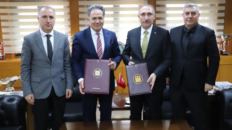 İnönü Üniversitesi İle Fırat Üniversitesi Arasında İş Birliği Protokolü