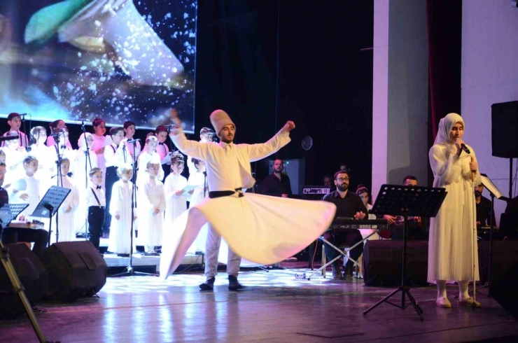 Çocuk Korosu’nun "kutlu Nağmeler" Konseri Büyük Beğeni Topladı