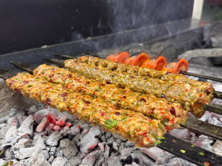 Şanlıurfa’da Nardan Kebap Yapıldı