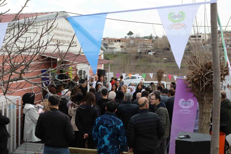 Şilbe Halk Kütüphanesi Hizmete Açıldı