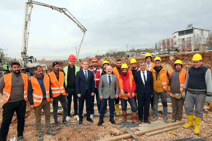 Kayaönü Mahallesi’nde 12 Derslikli İlk Ve Ortaokulun Temeli Atıldı