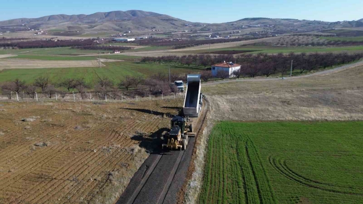 Battalgazi Belediyesi Yenice Mahallesi’nde Alt Serim Çalışması Yaptı