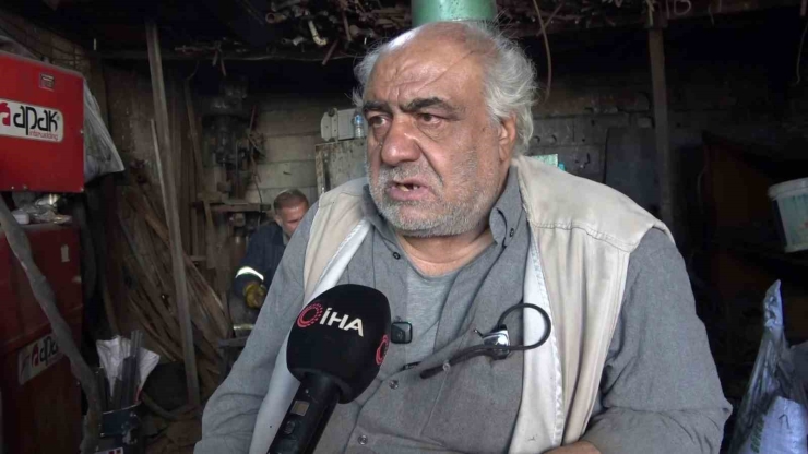 Yarım Asırdır Demire Şekil Veriyor