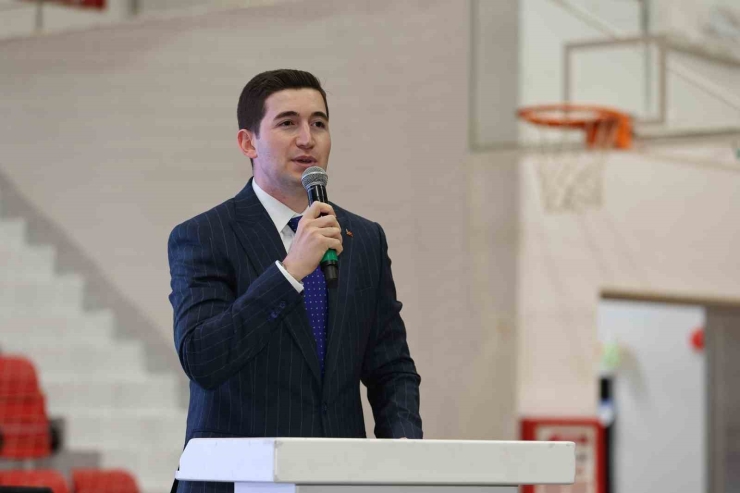 Şahin, Oğuzeli’nde Vatandaşlarla İftar Programında Buluştu