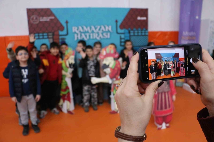 Diyarbakır’da "maarifin Kalbinde Ramazan" Şenliği Başladı