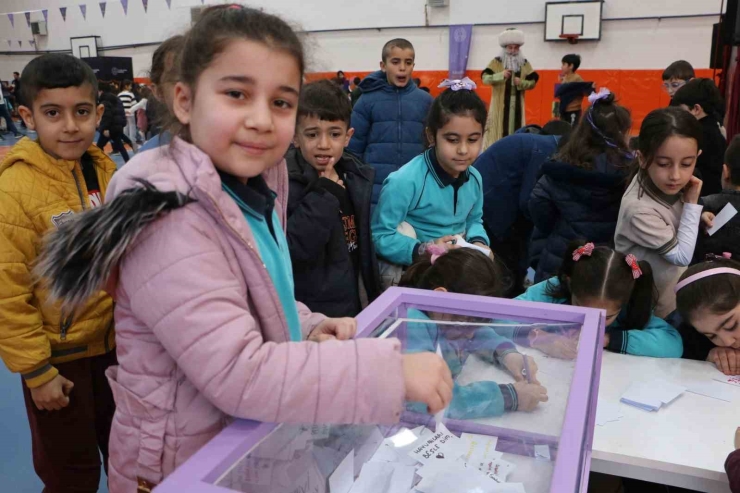 Diyarbakır’da "maarifin Kalbinde Ramazan" Şenliği Başladı