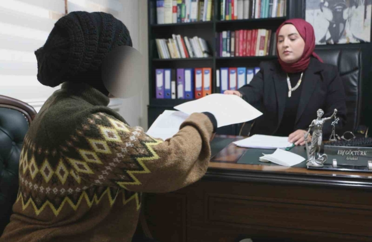 Boşanma Ve Velayet Davası 3 Yıl Sürdü, 7 Yaşındaki Çocuğun Velayeti, Raporlara Rağmen Babaya Verildi