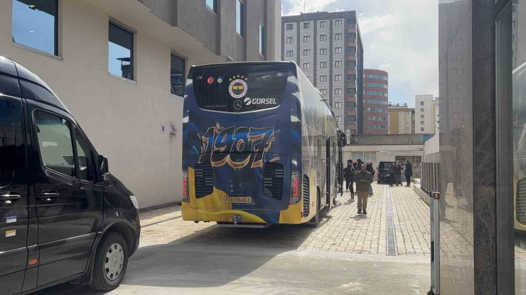 Fenerbahçe, Maç Günü Gaziantep’e Geldi