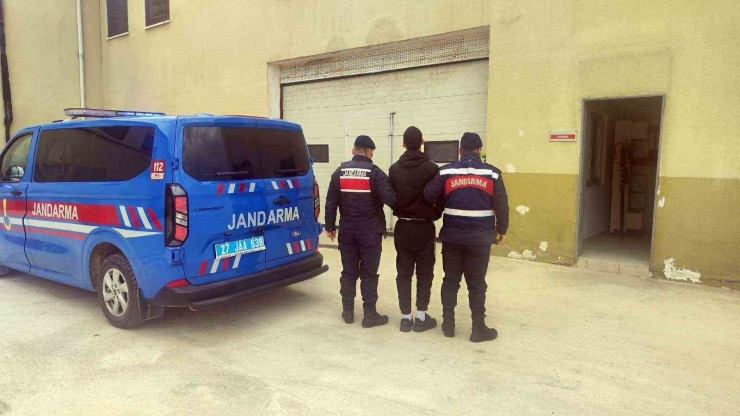 Kesinleşmiş 11’er Yıl Cezayla Aranan 3 Şahıs Yakalandı