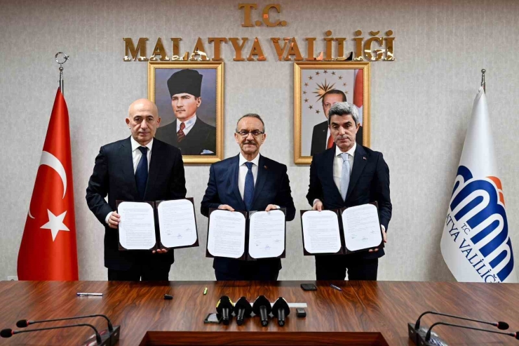 Malatya’da 32 Derslikli Lise İçin Protokol İmzalandı