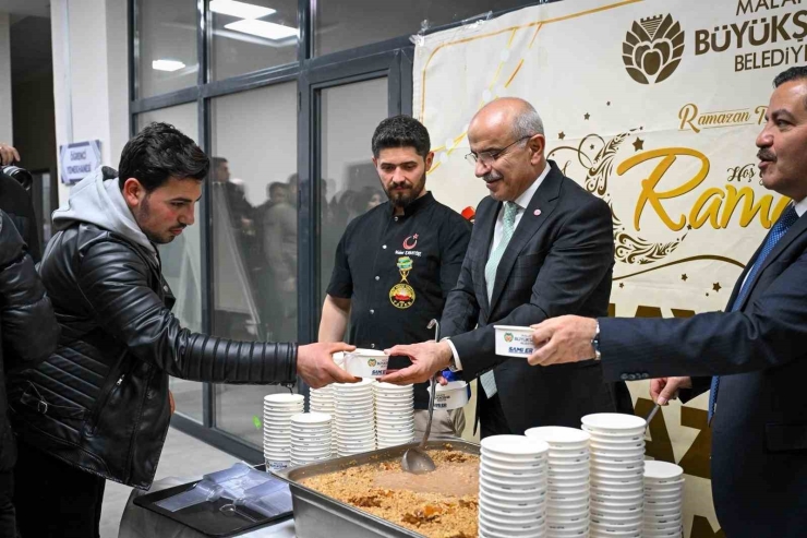 Büyükşehir Belediyesi’nden Üniversite Öğrencilerine Özel Etkinlik