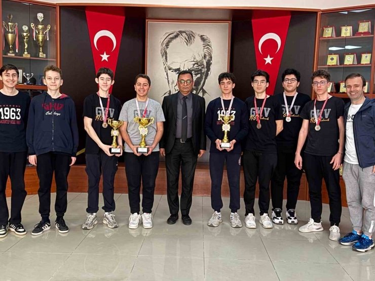 Gkv Özel Liseleri Çanakkale Zaferi Turnuvasına Damga Vurdu