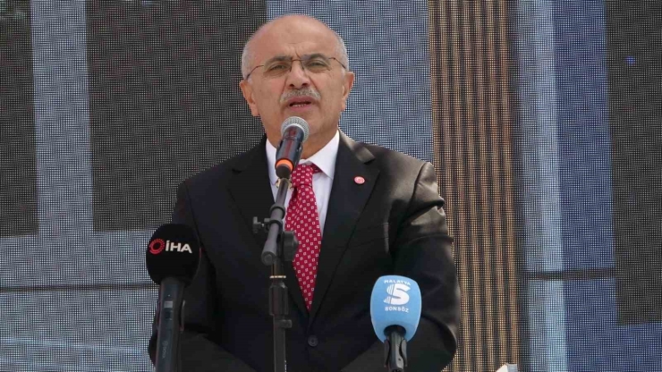 Malatya’ya 4 Milyar Tl’lik Spor Yatırımı