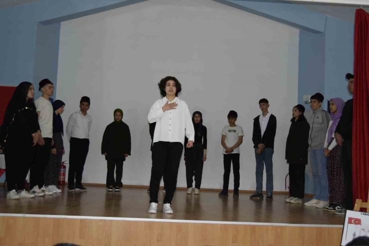 Dicle’de 18 Mart Çanakkale Zaferi Ve Şehitleri Anma Günü Programı Düzenlendi