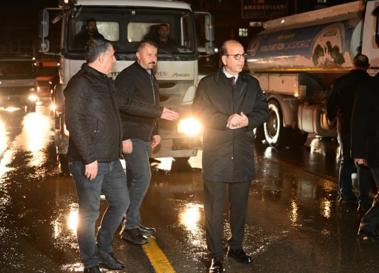 Yeşilyurt’ta Bayram Öncesi Temizlik Seferberliği