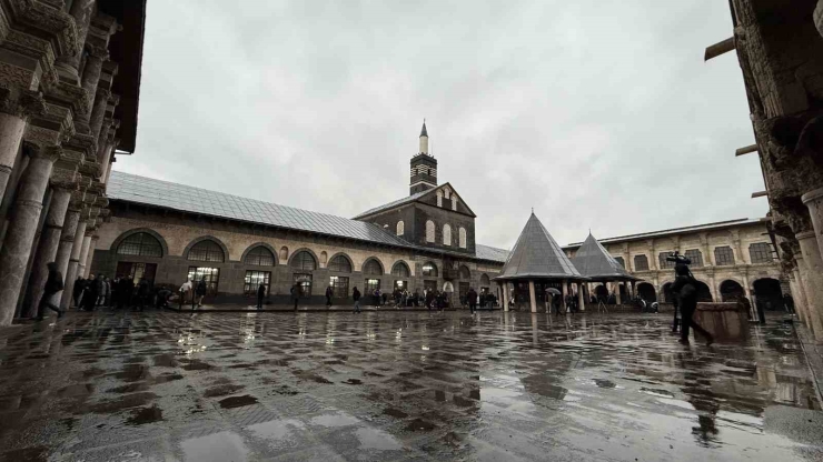 5. Harem-i Şerif’i De Bayram Namazı Kılındı