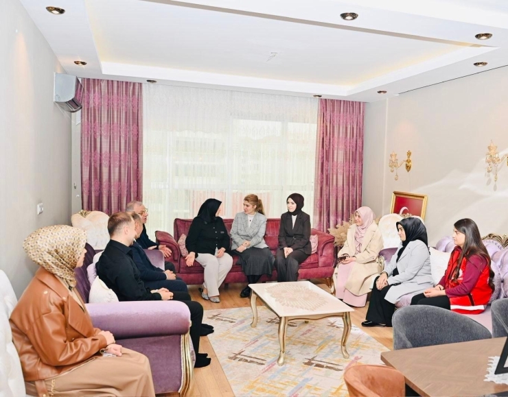 Milletvekili Ölmeztoprak’tan Şehit Ailesine Bayram Ziyareti