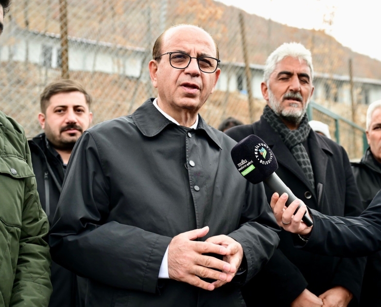 Başkan Geçit, Hayvan Bakımevi Ve Doğal Yaşam Alanında İncelemelerde Bulundu