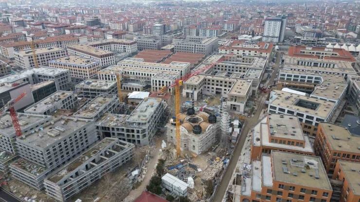 Başkan Taşkın, Akpınar Çarşı Merkezi’nde İncelemelerde Bulundu