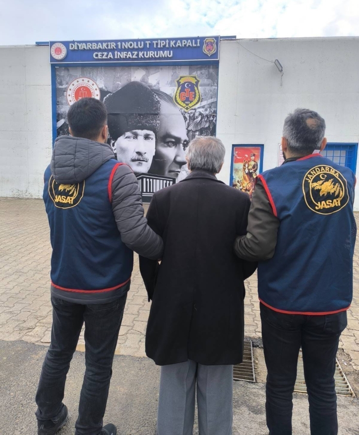 Diyarbakır’da Haklarında Kesinleşmiş Hapis Cezası Bulunan 111 Kişi Yakalandı