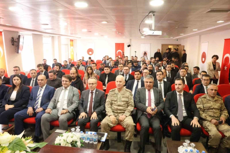 Diyarbakır’da ‘yasa Dışı Bahis Ve Sanal Kumarla’ Mücadelede Hukuki Süreç Ele Alındı