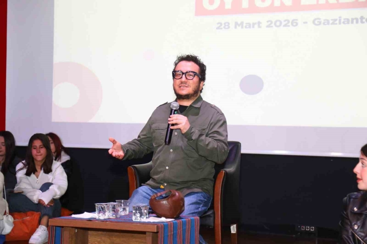 Gaziantep Büyükşehir Ev Sahipliğinde Oytun Erbaş İnsan Aklını Anlattı