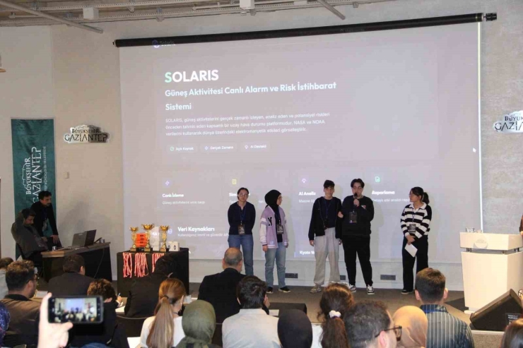 Müzeyyen Erkul Gaziantep Bilim Merkezi, Tua Astrohackathon Gaziantep 2026’ya Ev Sahipliği Yaptı