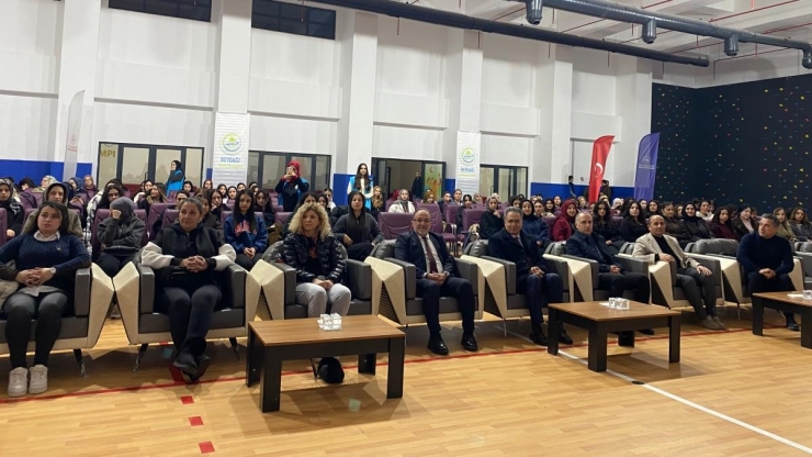 Kız Öğrenci Kamp Programının Açılışı Gerçekleştirildi