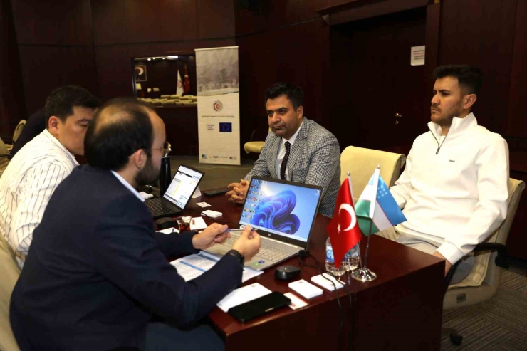 Gto, Üyelerini Özbekistan Pazarına Taşıyor