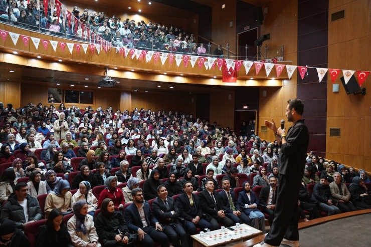 Kahta Belediyesi’nden Eğitime Anlamlı Destek: Yks Seminerine Yoğun İlgi