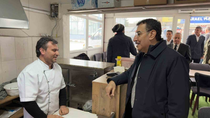 Milletvekili Tüfencki Arguvan’da Temaslarda Bulundu