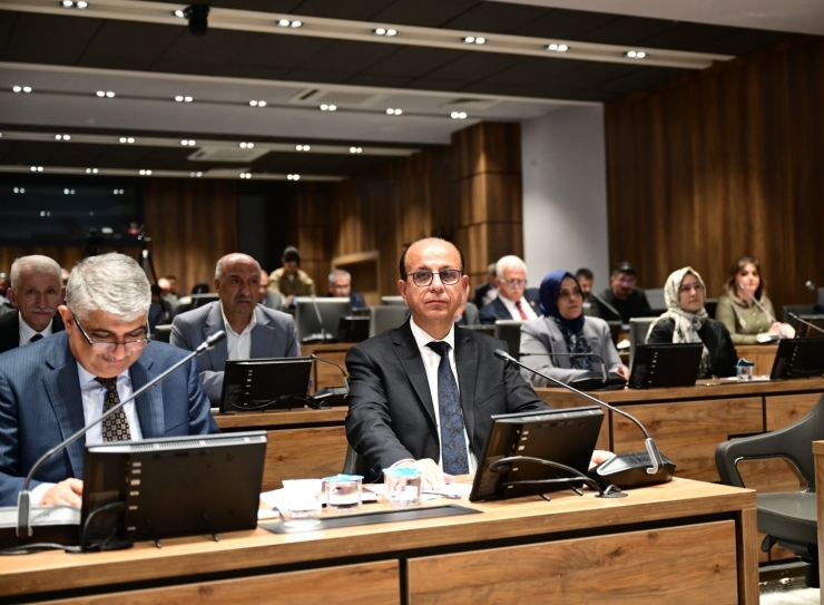 Yeşilyurt Belediye Meclisi’nde Başkan Vekilleri, Encümen Ve İhtisas Komisyonu Üyeleri Belli Oldu