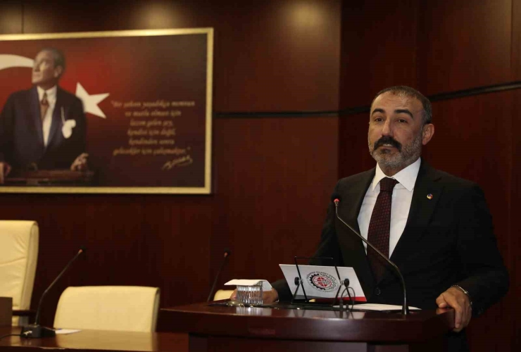 Gaziantep Dijital İnşaat Zirvesi’nde Sektörün Geleceği Konuşuldu