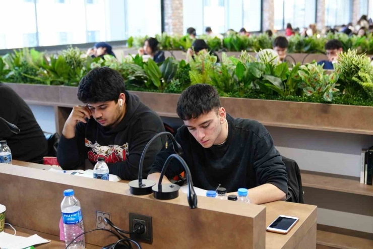 Pancarlı Gençlik Kütüphanesi Gençlerin Yeni Adresi Oldu