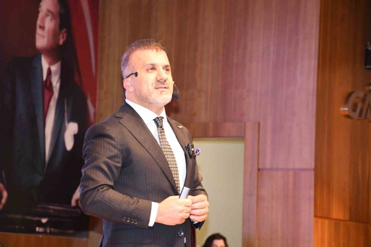 Güven Tazeleyen Celal Kadooğlu: "ırak’ta İç Siyasette Yaşanan Gerginlikler İhracatçılarımızı Olumsuz Etkiliyor"