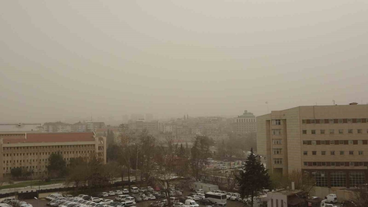 Gaziantep’te Toz Taşınımı Etkili Oldu