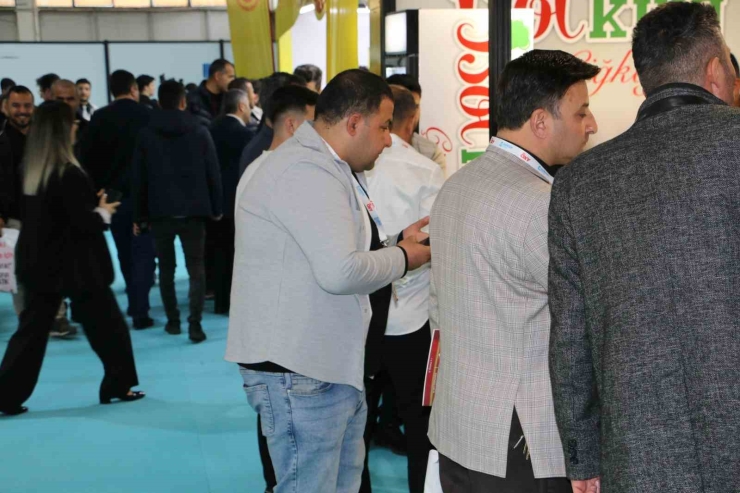 Diyarbakır’da ’güneydoğu Yerel Zincirler Fuarı’ Açılışı Yapıldı