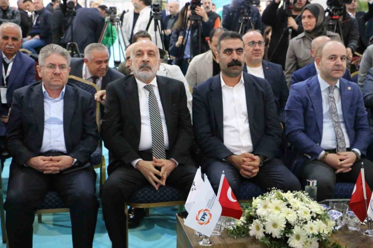 Diyarbakır’da ’güneydoğu Yerel Zincirler Fuarı’ Açılışı Yapıldı