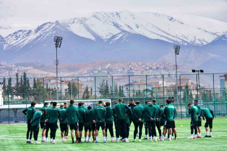 Yeşilyurtspor, Ağrı Deplasmanı İçin Hazır