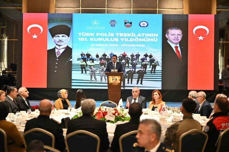 Yılmaz: ’’attığımız Her Adımda, Yürüttüğümüz Her Çalışmada Aziz Şehitlerimizin Hatırasına Ve Gazilerimizin Fedakarlığına Daima Sahip Çıkıyoruz’’