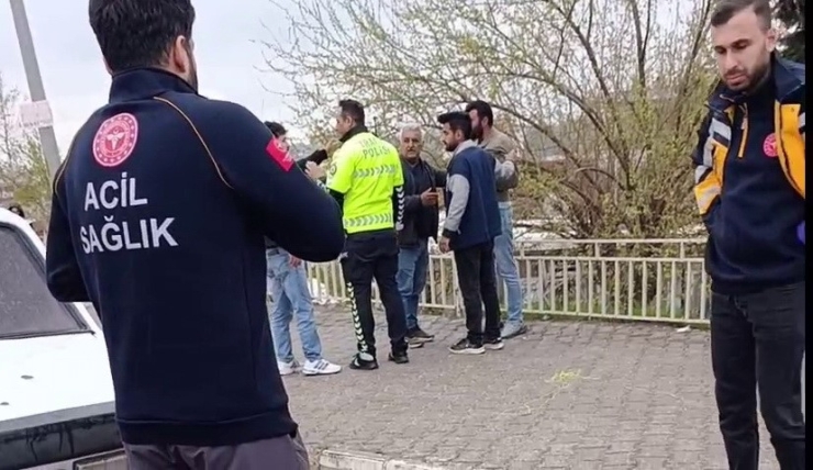 Husumetli İki Gurup Arasında Kavga: 1 Yaralı