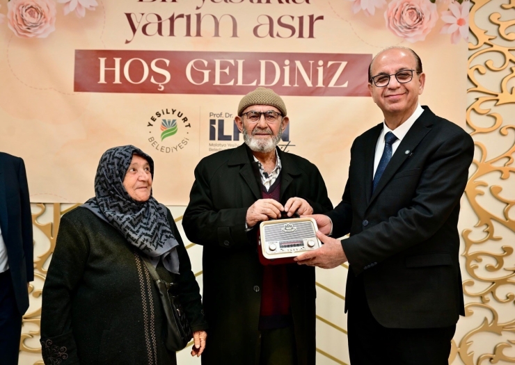 Yeşilyurt’ta ‘bir Yastıkta Yarım Asır’ Özel Programında Duygusal Anlar Yaşandı